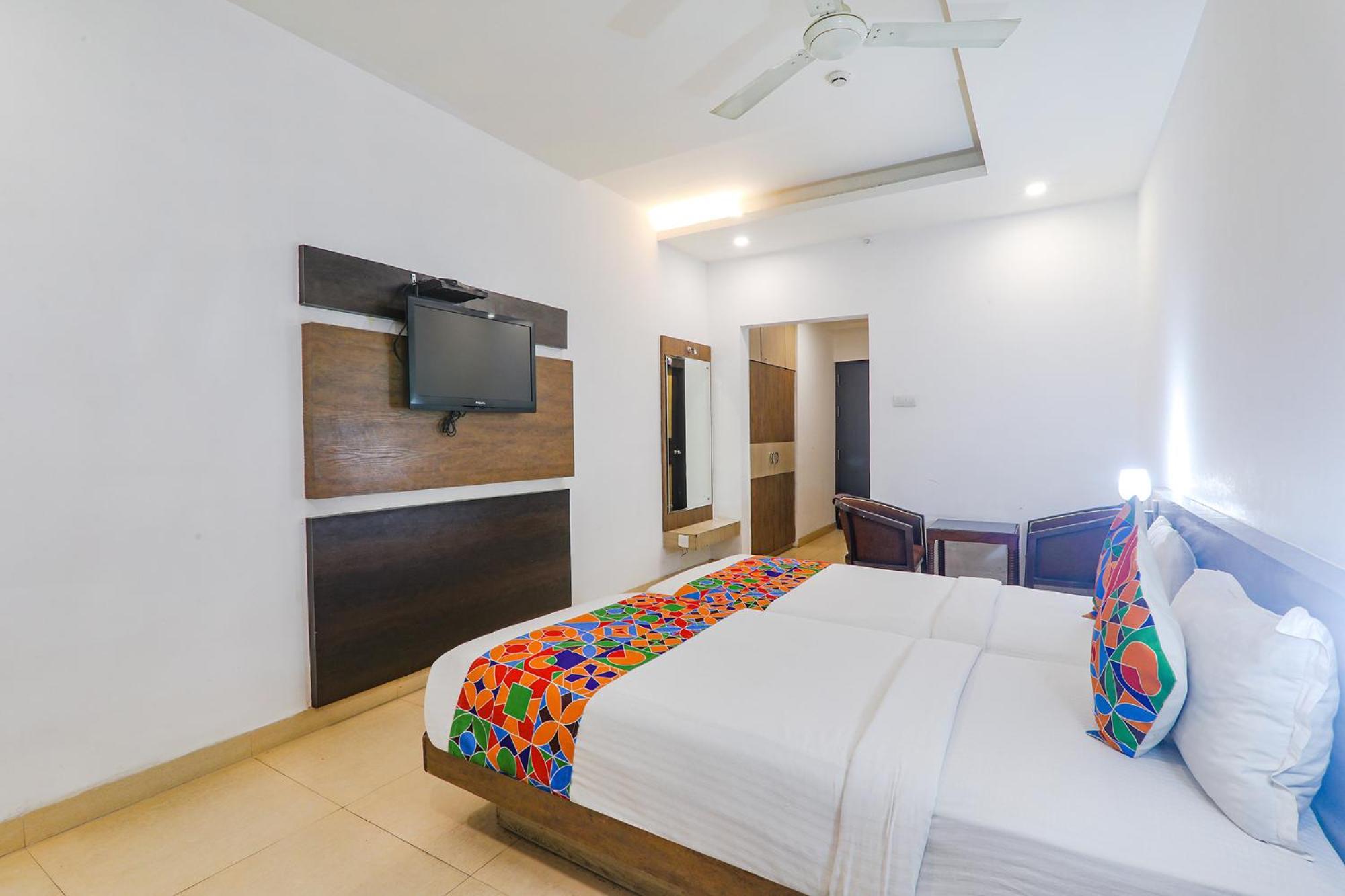 Fabhotel Prime The Continental Lucknow Exterior photo